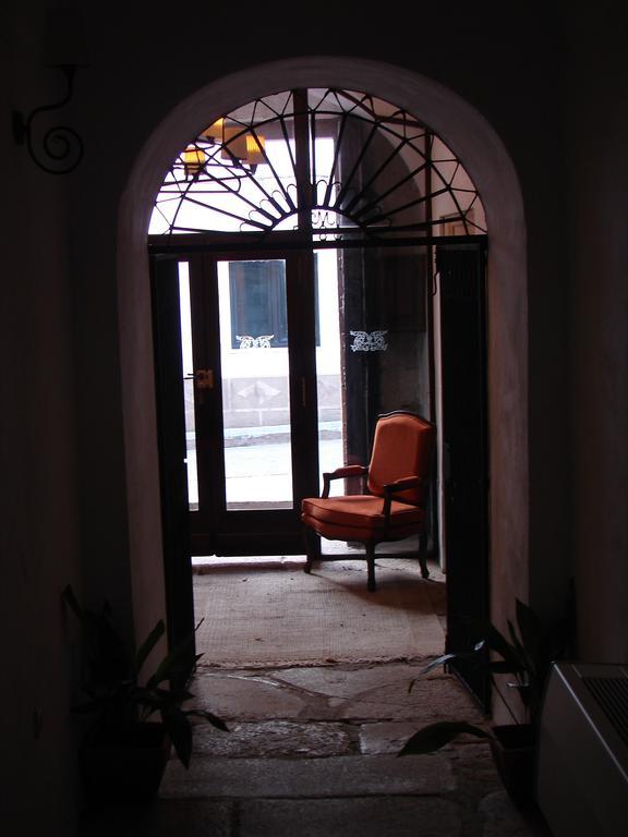 Hotel Casa Escobar & Jerez 발렌시아데알깐따라 외부 사진